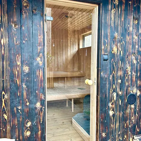 Lubiana180 Wabi Sabi W Lesie Jacuzzi Sauna Kominek - Drewno W Cenie Pobytu - Nad Jeziorem Kaszuby Pieski Tylko Do 10kg Za Dodatkową Opłatą *