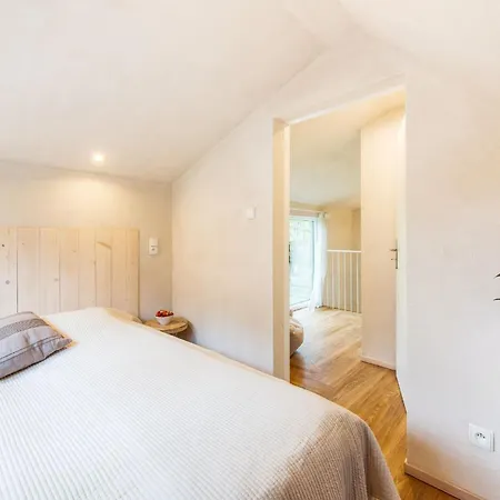 Dom wakacyjny Lubiana180 Wabi Sabi W Lesie Jacuzzi Sauna Kominek - Drewno W Cenie Pobytu - Nad Jeziorem Kaszuby Pieski Tylko Do 10kg Za Dodatkową Opłatą *