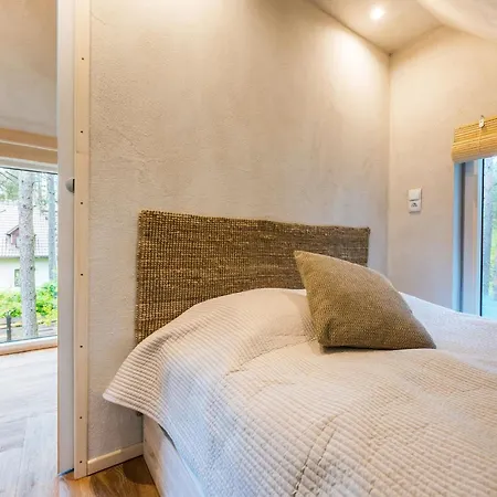 Lubiana180 Wabi Sabi W Lesie Jacuzzi Sauna Kominek - Drewno W Cenie Pobytu - Nad Jeziorem Kaszuby Pieski Tylko Do 10kg Za Dodatkową Opłatą Dom wakacyjny Lubiana