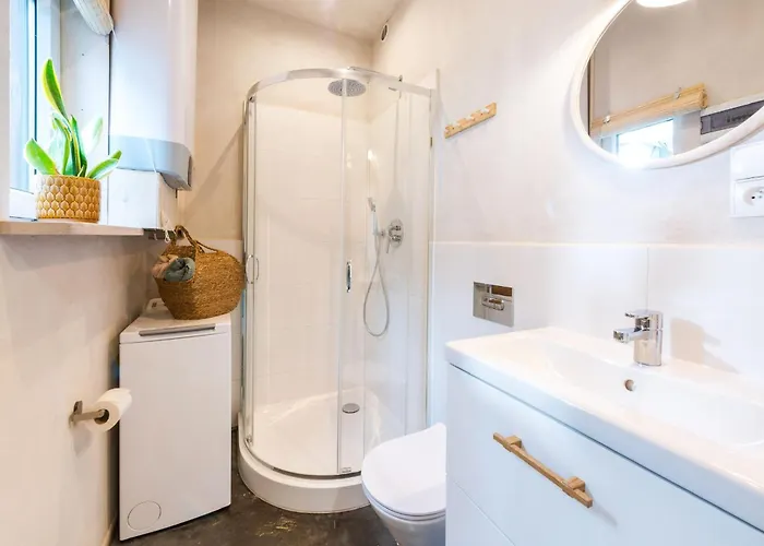 Lubiana180 Wabi Sabi W Lesie Jacuzzi Sauna Kominek - Drewno W Cenie Pobytu - Nad Jeziorem Kaszuby Pieski Tylko Do 10kg Za Dodatkowa Oplata * Lubiana