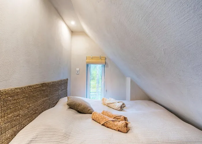 Lubiana180 Wabi Sabi W Lesie Jacuzzi Sauna Kominek - Drewno W Cenie Pobytu - Nad Jeziorem Kaszuby Pieski Tylko Do 10kg Za Dodatkowa Oplata